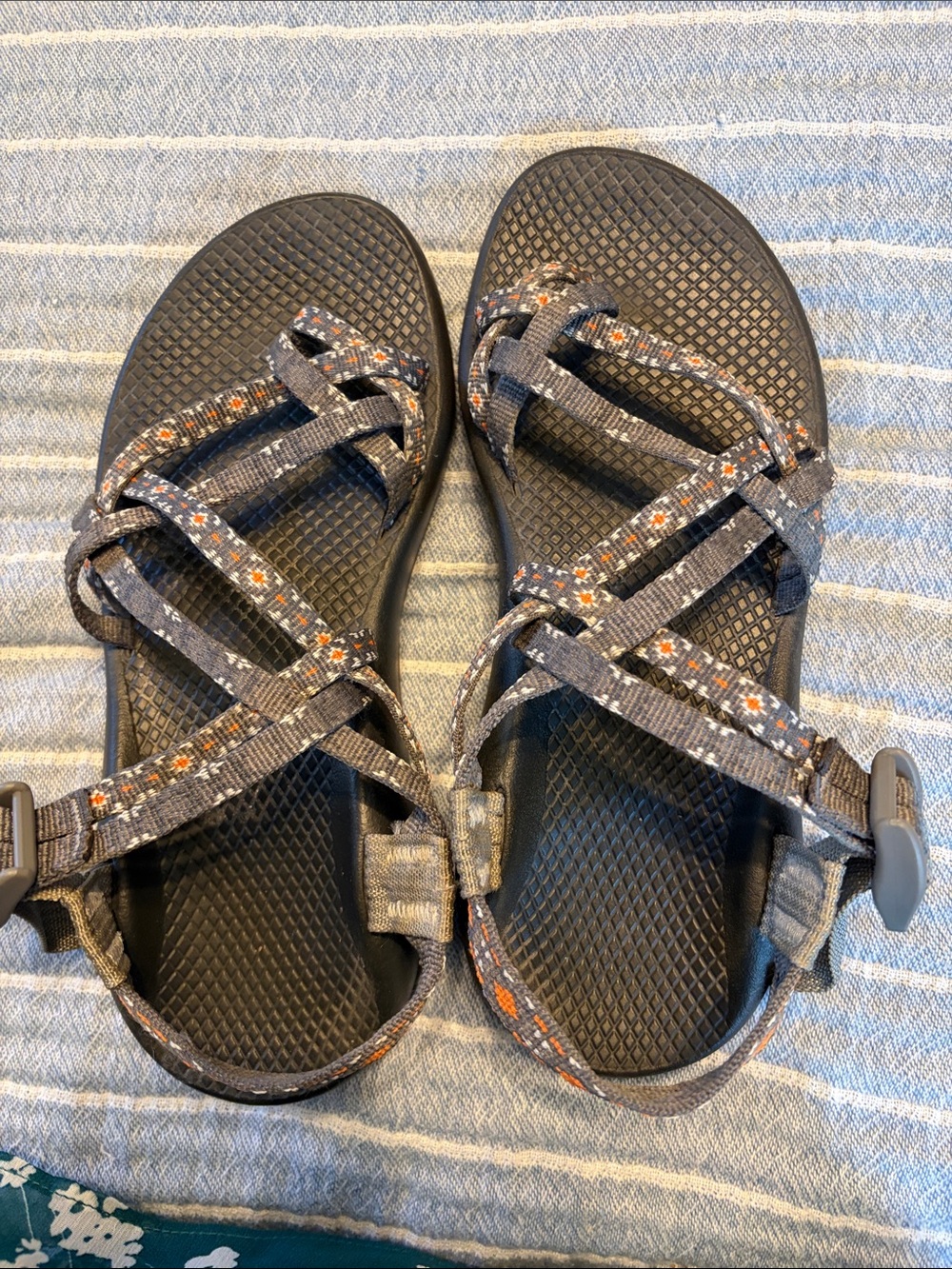 Chacos ZX2 Classic sandals
